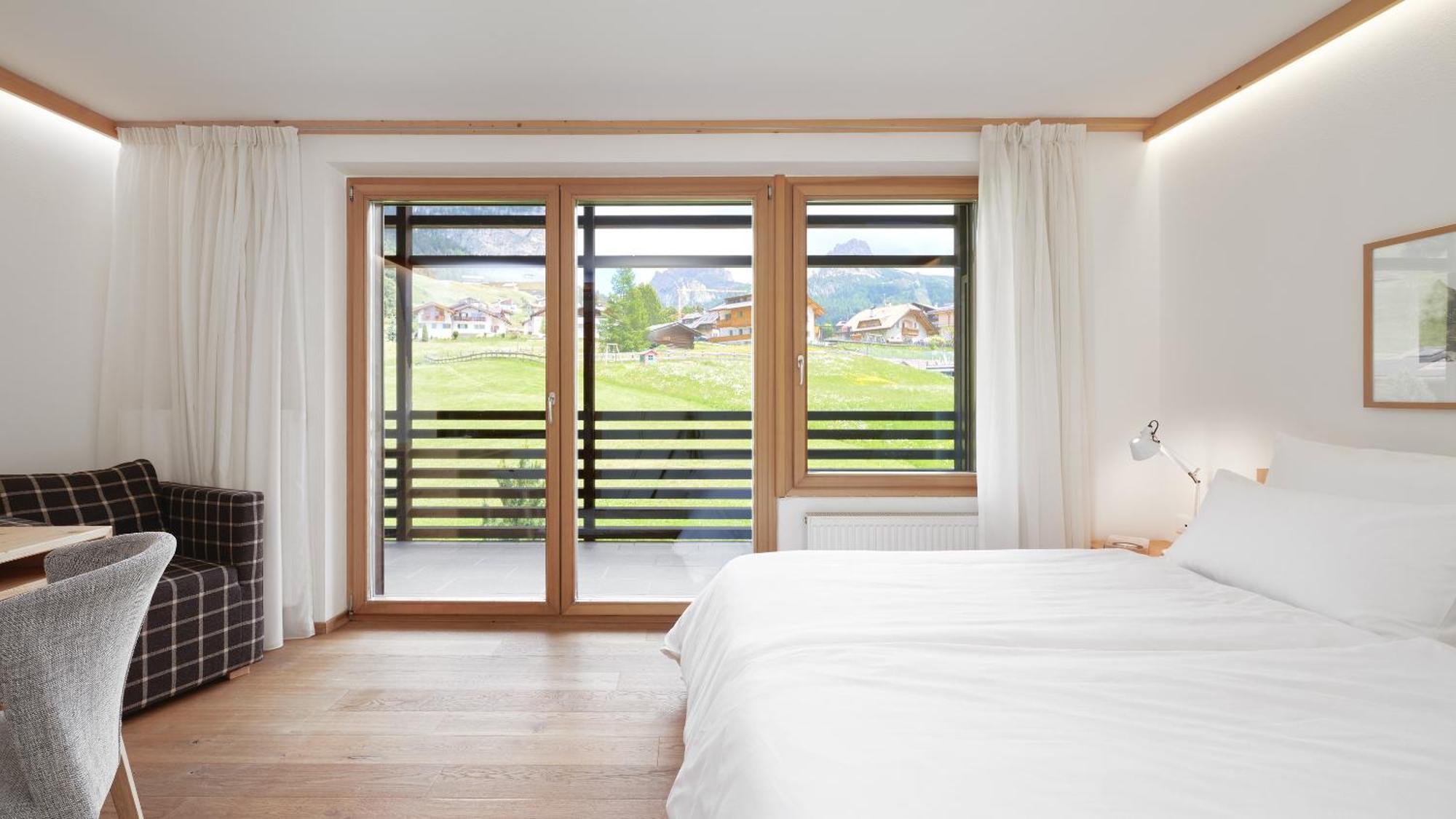Saleghes Dolomites Residence Сельва-ди-Валь-Гардена Номер фото